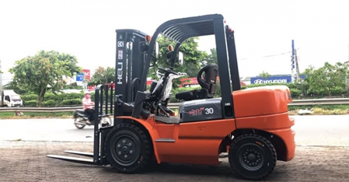 Cho thuê xe nâng dầu tại Bắc Ninh
