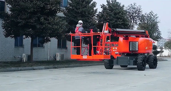 Thuê xe cẩu nâng người tại Bắc Ninh