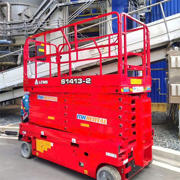 Xe nâng người S1413-2